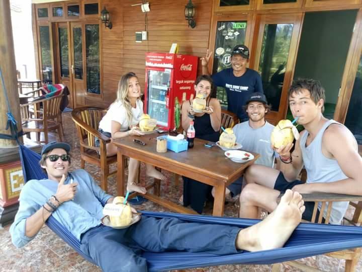 Hotel Arrys Watukarung Surfcamp Kalak Exteriér fotografie