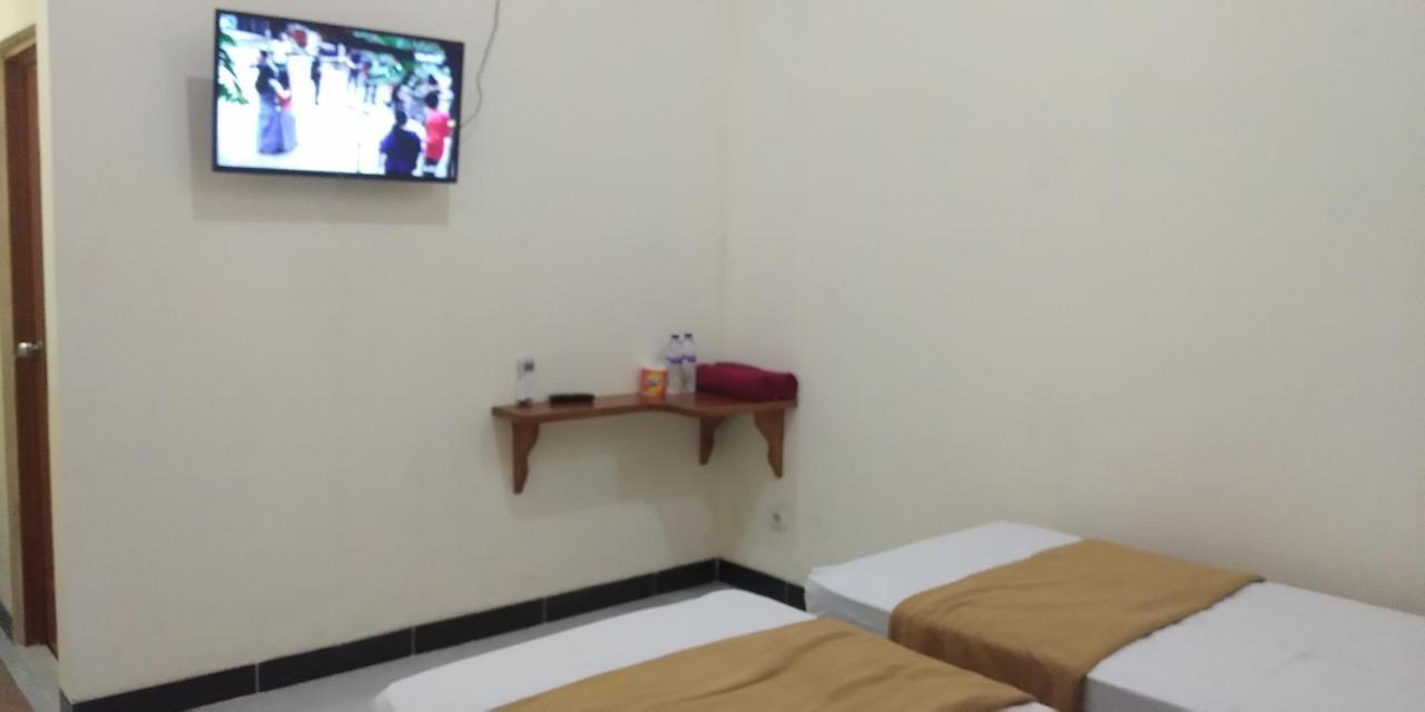 Hotel Arrys Watukarung Surfcamp Kalak Exteriér fotografie