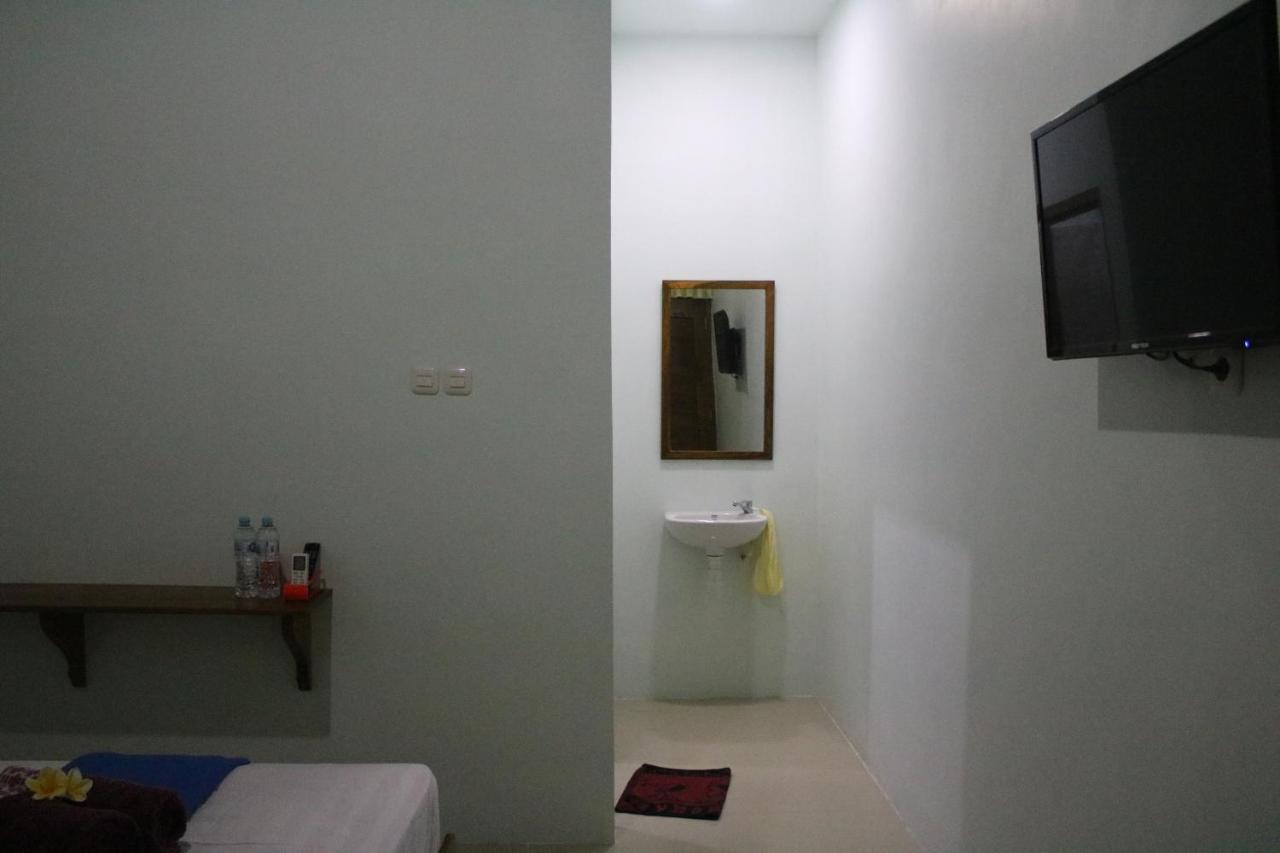 Hotel Arrys Watukarung Surfcamp Kalak Exteriér fotografie